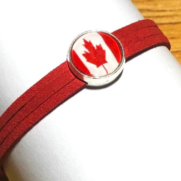 Canada Flag Adjustable suede Glass Dome bracelet - Picture 1 of 5